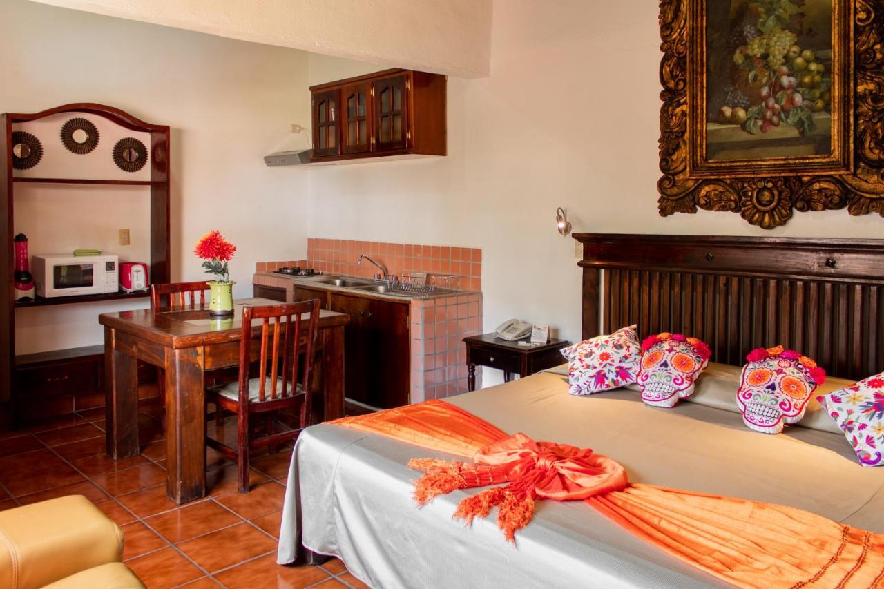Hotel Posada De Roger Пуэрто-Вальярта Экстерьер фото